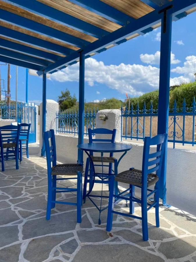 Blue Dolphin Studios And Apartment Vagia  Bagian luar foto